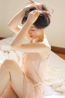 电影《丰满的人妻》